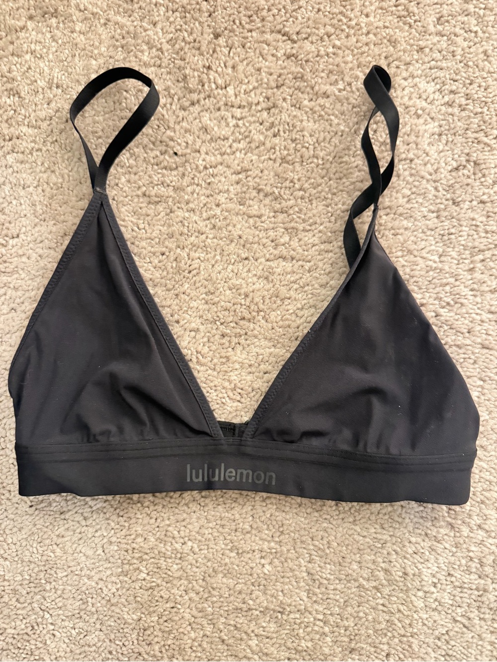 Nulu Mesh Logo Triangle Bralette *A/
В Сир